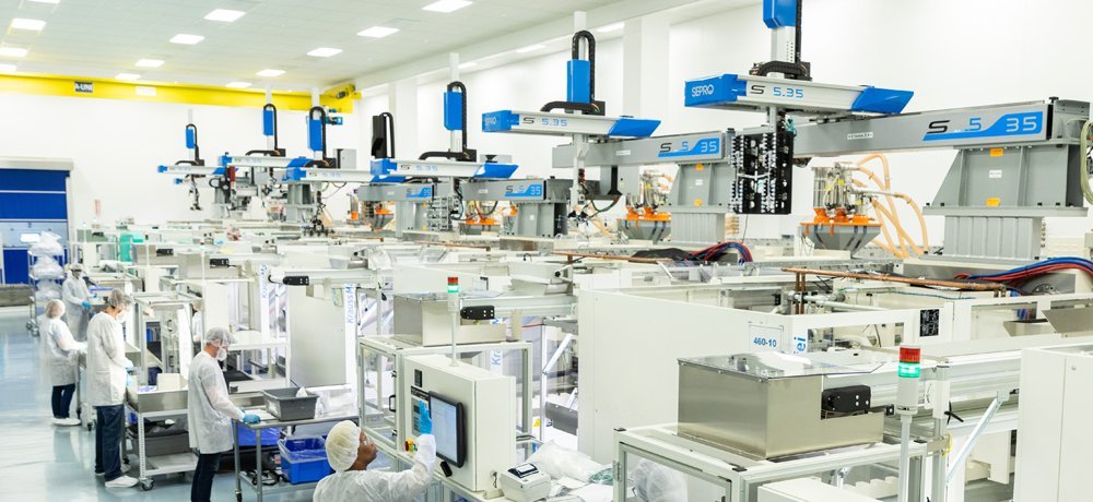 global cleanroom robots market